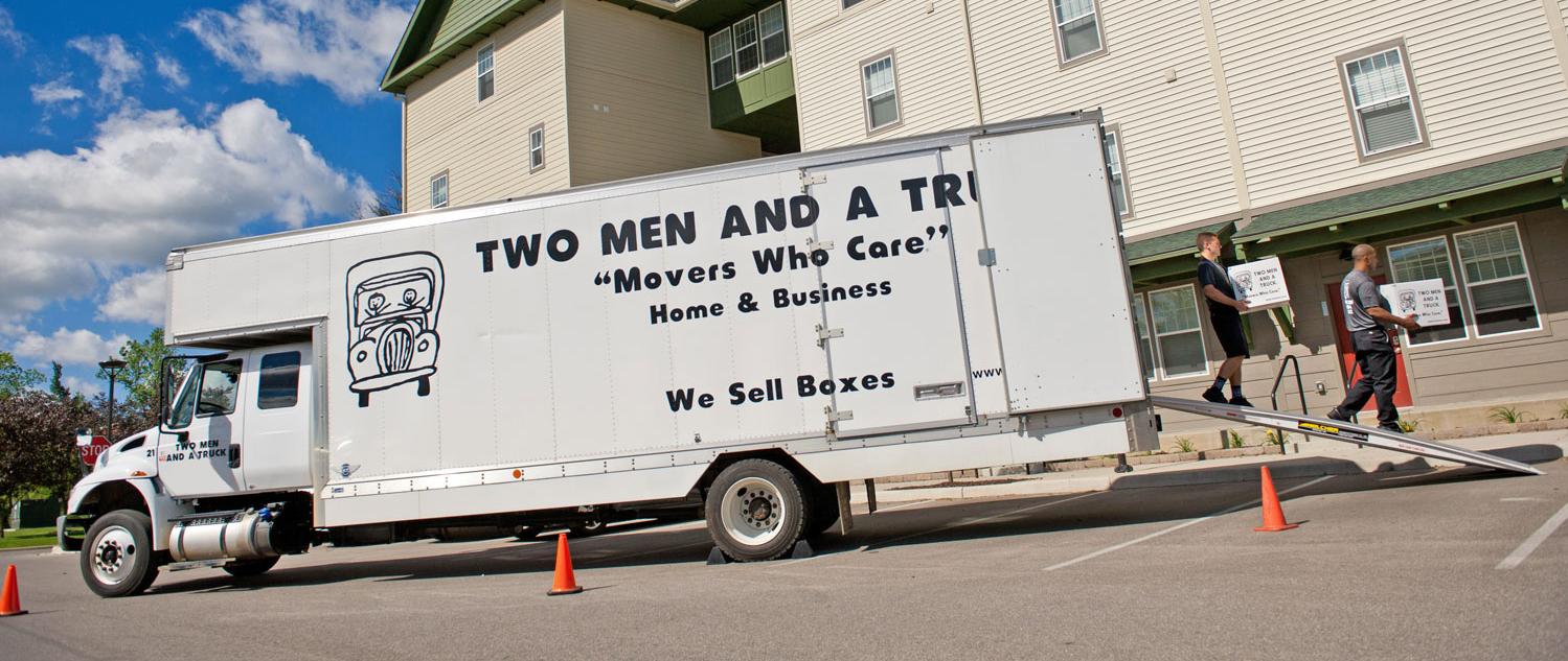 Movers front of apartment Thumbnail