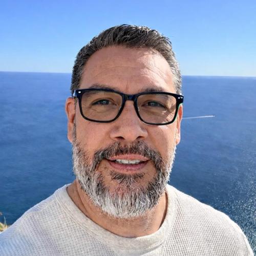enrique -general manager