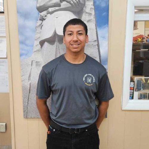 We are pleased to announce Adrian R. as the TWO MEN AND A TRUCK Alexandria Employee of the Month!