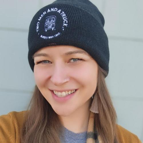 Aidy Acres headshot