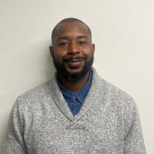 Johnathan- operations manager with two men and a truck