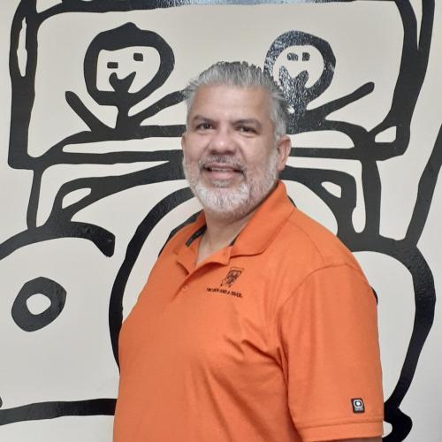 Customer Service Representative David Lebron