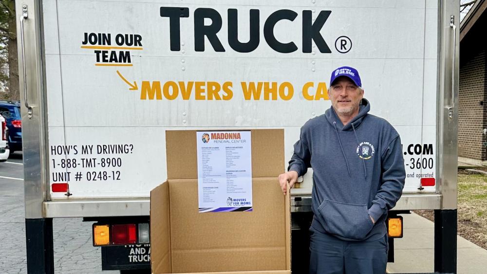 FREEPORT MOVERS FOR MOMS PICTURE