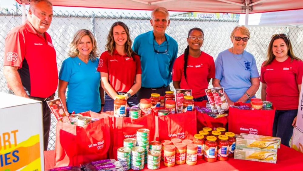Two Men And A Truck partners with Winn Dixie for Movers for Meals