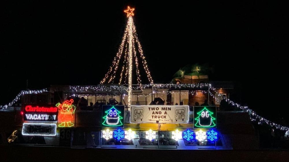 TWO MEN AND A TRUCK Fort Lauderdale Winterfest Boat Parade 2019