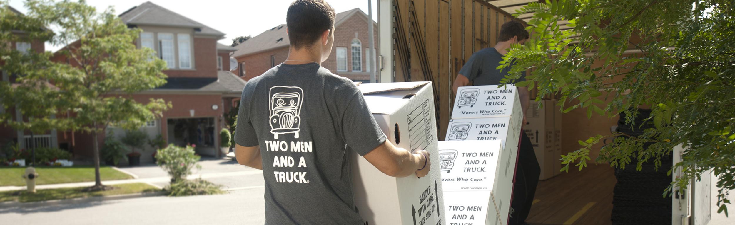movers for moms logo