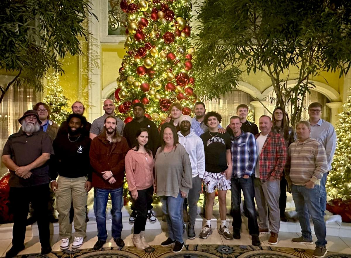 2024Christmas_GulfportMS_MoversandTeam