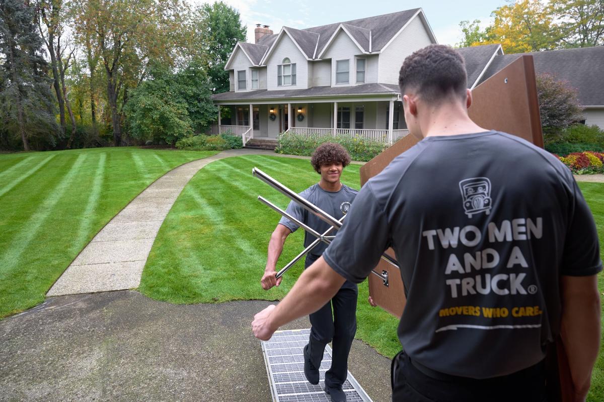 TWO MEN AND A TRUCK movers 