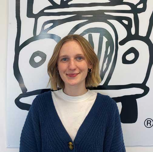 Olivia - HR intern with two men and a truck