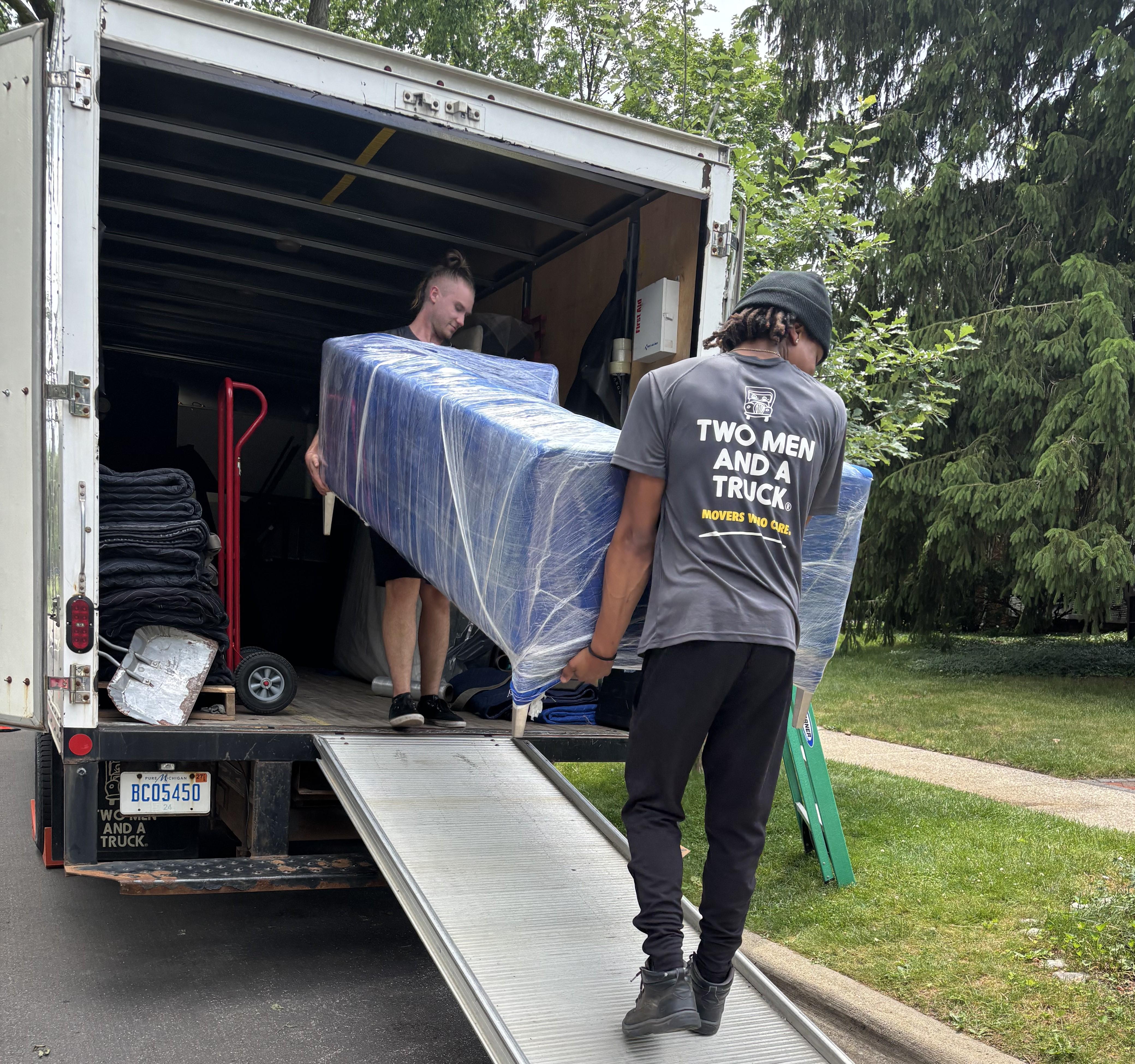 movers with couch