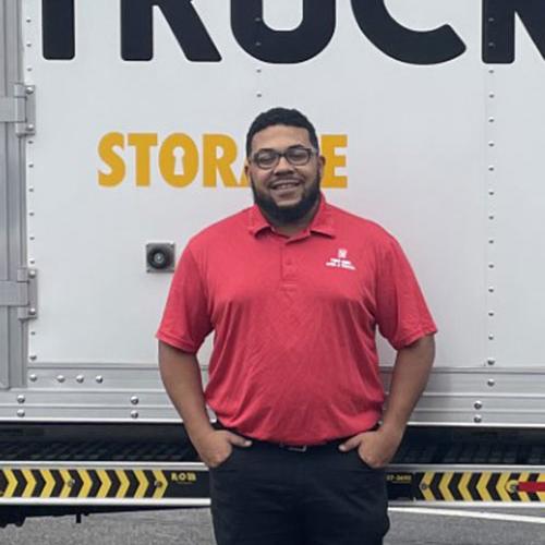 Jameer - general manager of two men and a truck