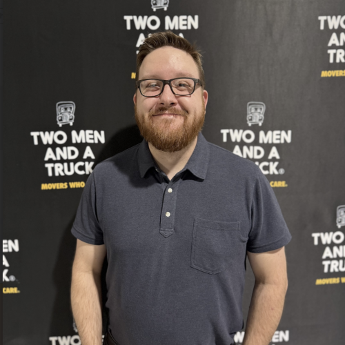 Andrew, Move Consultant 