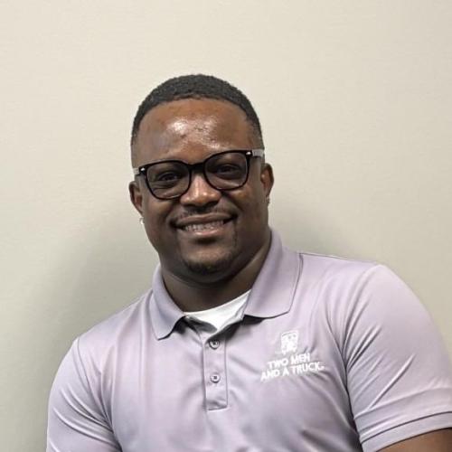 Cardel - Move manager with two men and a truck