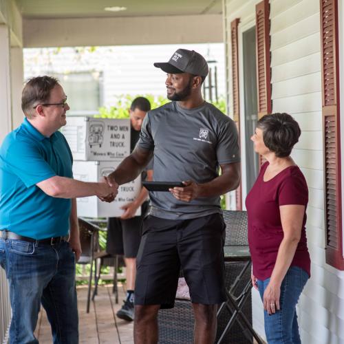 Movers &amp; Customers