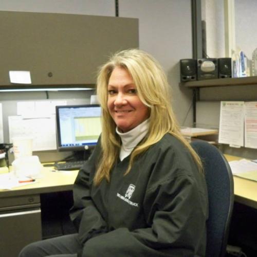 Lori B - Customer Service Representative 