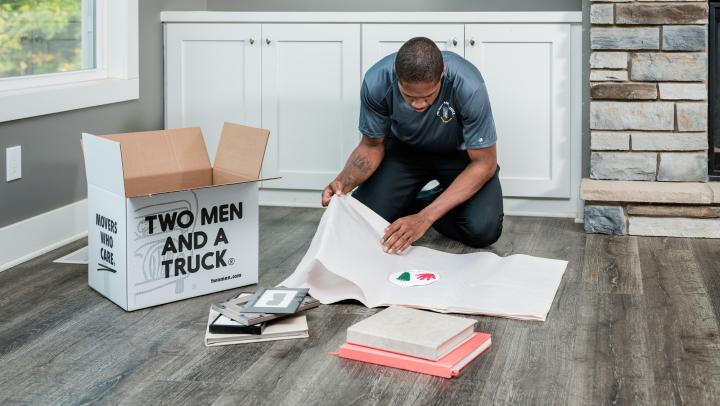 TWO MEN AND A TRUCK's best packing tips for long-distance moves