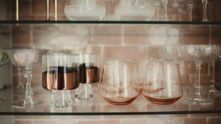 Packing glassware for moving